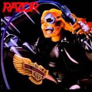 Il testo TRASHDANCE dei RAZOR è presente anche nell'album Evil invaders (1985)