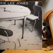 Il testo UP A LAZY RIVER di RICKIE LEE JONES è presente anche nell'album It's like this (2000)