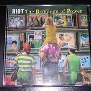 Il testo RACING WITH THE DEVIL ON A SPANISH H. dei RIOT è presente anche nell'album The privilege of power (1990)