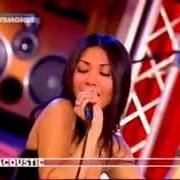 Il testo JUST ETRE UNE FEMME (FT DIAM'S) di ANGGUN è presente anche nell'album Luminescence (2005)