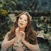 Il testo GIA NEL SENO (LA STORIA DI LUCREZIA) di SARAH BRIGHTMAN è presente anche nell'album Hymn (2018)