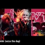 Il testo CARPE DIEM (SEIZE THE DAY) dei SAXON è presente anche nell'album Carpe diem (2022)