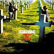 Il testo HE'S A WOMAN - SHE'S A MAN degli SCORPIONS è presente anche nell'album Taken by force (1977)