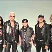 Il testo DELIRIOUS degli SCORPIONS è presente anche nell'album Return to forever (2015)