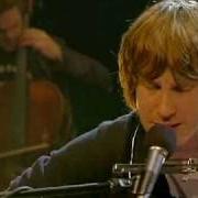 Il testo LITTLE MAN TABLA JAM PART 2 di SCOTT MATTHEWS è presente anche nell'album Passing stranger (2006)