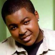 Il testo WAR di SEAN KINGSTON è presente anche nell'album Tomorrow (2009)