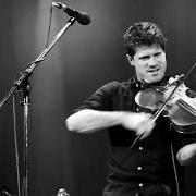 Il testo THE EDUCATED MAN di SETH LAKEMAN è presente anche nell'album The well worn path (2018)