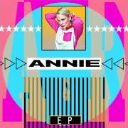 Il testo MIXED EMOTIONS di ANNIE è presente anche nell'album The a&r ep (2013)