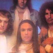 Il testo POUK HILL degli SLADE è presente anche nell'album Sladest (1973)