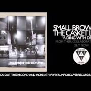 Il testo WRONG HOMETOWN degli SMALL BROWN BIKE è presente anche nell'album Split with casket lottery (2002)