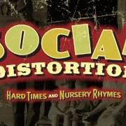 Il testo GIMME THE SWEET AND LOWDOWN dei SOCIAL DISTORTION è presente anche nell'album Hard times and nursery rhymes (2011)