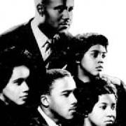 Il testo RISE OF THE ROBOTS di STAPLE è presente anche nell'album Staple (2004)