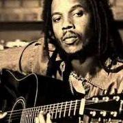 Il testo BREAK US APART di STEPHEN MARLEY è presente anche nell'album Revelation part 1: the root of life (2011)