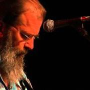 Il testo OUTLAW'S HONEYMOON di STEVE EARLE è presente anche nell'album The mountain (1999)