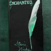 Il testo STOP DRAGGIN' MY HEART AROUND di STEVIE NICKS è presente anche nell'album The enchanted works of stevie nicks (1998)