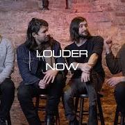 Il testo MAKEDAMNSURE dei TAKING BACK SUNDAY è presente anche nell'album Louder now (2006)