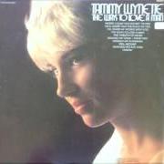 Il testo WHERE COULD YOU GO (BUT TO HER) di TAMMY WYNETTE è presente anche nell'album The ways to love a man (1970)