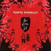 Il testo NEW ENGLAND di TANYA DONELLY è presente anche nell'album This hungry life (2006)