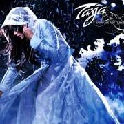 Il testo I WALK ALONE (ARTIST VERSION) di TARJA TURUNEN è presente anche nell'album My winter storm (2007)