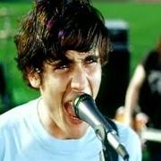 Il testo THE SLUT I SEE (INTRO) dei THE ALL-AMERICAN REJECTS è presente anche nell'album The all-american rejects (2002)