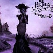 Il testo SECRET dei THE BIRTHDAY MASSACRE è presente anche nell'album Pins and needles (2010)