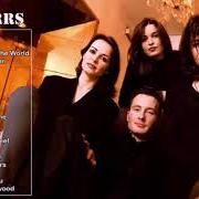 Il testo MAKE YOU MINE dei THE CORRS è presente anche nell'album Best of the corrs (2001)