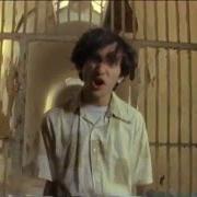 Il testo RC'S MOM dei DEAD MILKMEN è presente anche nell'album Beelzebubba (1988)