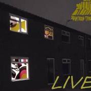 Il testo 505 degli ARCTIC MONKEYS è presente anche nell'album Favourite worst nightmare (2007)