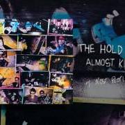 Il testo SWEET PAYNE dei THE HOLD STEADY è presente anche nell'album The hold steady almost killed me (2004)