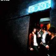 Il testo EATEN BY YOUR LOVER dei THE KOOKS è presente anche nell'album Konk (2008)