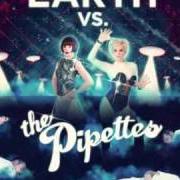 Il testo CALL ME dei THE PIPETTES è presente anche nell'album Earth vs. the pipettes (2010)