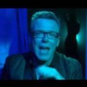 Il testo HERE IT COMES AGAIN dei THE PROCLAIMERS è presente anche nell'album Life with you