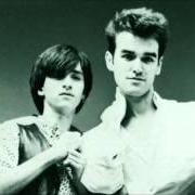 Il testo RUSHOLME RUFFIANS (MARIE'S THE NAME) dei THE SMITHS è presente anche nell'album Rank (1988)