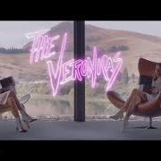 Il testo UGLY di THE VERONICAS è presente anche nell'album Think of me (2019)