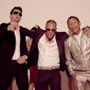 Il testo GO STUPID 4 U di THICKE è presente anche nell'album Blurred lines (2013)