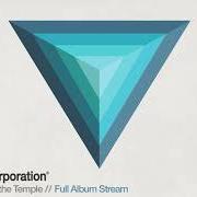 Il testo WAITING TOO LONG di THIEVERY CORPORATION è presente anche nell'album Treasures from the temple (2018)