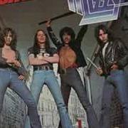 Il testo FREEDOM SONG dei THIN LIZZY è presente anche nell'album Fighting