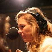 Il testo SPRING di TIFT MERRITT è presente anche nell'album Traveling alone (2012)