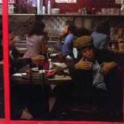 Il testo BETTER OFF WITHOUT A WIFE di TOM WAITS è presente anche nell'album Nighthawks at the diner (1975)