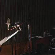 Il testo LULLABY OF BROADWAY di TONY BENNETT è presente anche nell'album Duets: an american classic