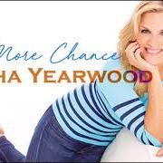 Il testo LOVE WOULDN'T LIE TO ME di TRISHA YEARWOOD è presente anche nell'album Where your road leads (1998)