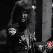 Il testo WAR CRY dei W.A.S.P. è presente anche nell'album The real me (1989)