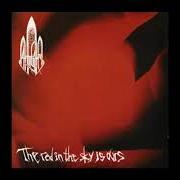 Il testo NEVERWHERE degli AT THE GATES è presente anche nell'album The red in the sky is ours (1992)