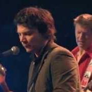 Il testo COMMENT dei WILCO è presente anche nell'album Kicking television: live in chicago (2005)