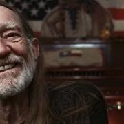 Il testo SUGAR MOON di WILLIE NELSON è presente anche nell'album You don't know me: the songs of cindy walker (2006)