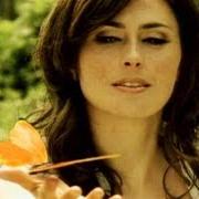 Il testo THE HOWLING di WITHIN TEMPTATION è presente anche nell'album The howling (2007)