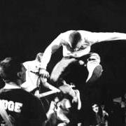 Il testo DISENGAGE dei YOUTH OF TODAY è presente anche nell'album Disengage (1990)