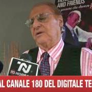 Il testo SOUVENIR D'ITALIE di RENZO ARBORE è presente anche nell'album ...E pensare che dovevo fare il dentista (2014)