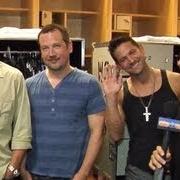 Il testo AGREE ON GOODBYE di 98 DEGREES è presente anche nell'album 2.0 (2013)