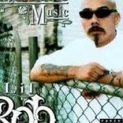 Il testo BLUFFIN' di LIL ROB è presente anche nell'album Neighborhood music (2004)